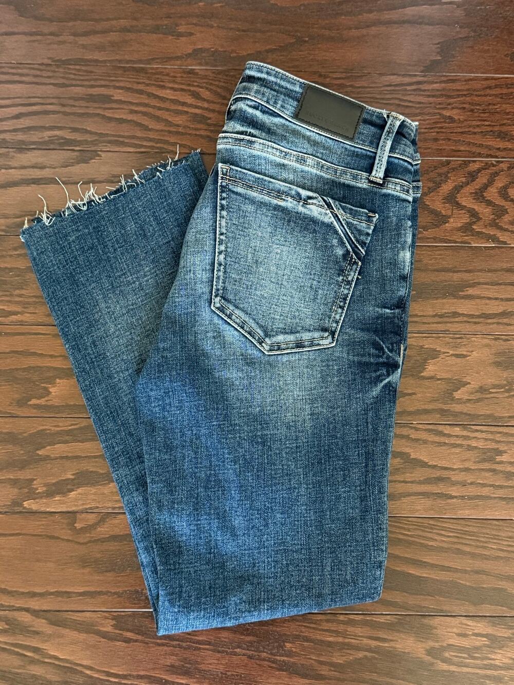 Buckle Black No. 53 Straight Jeans Size 26 Raw Hem Cropped altered 24” inseam